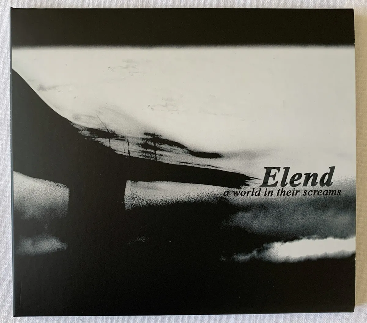 Noevdia Elend A World In Their Screams digipack CD