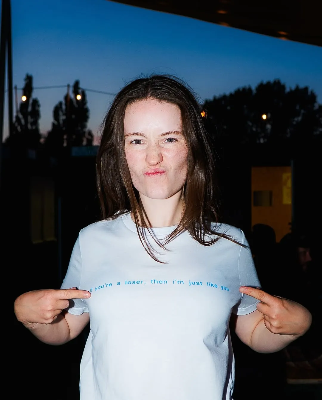EMI White Loser t-shirt blanc coton imprimé bleu