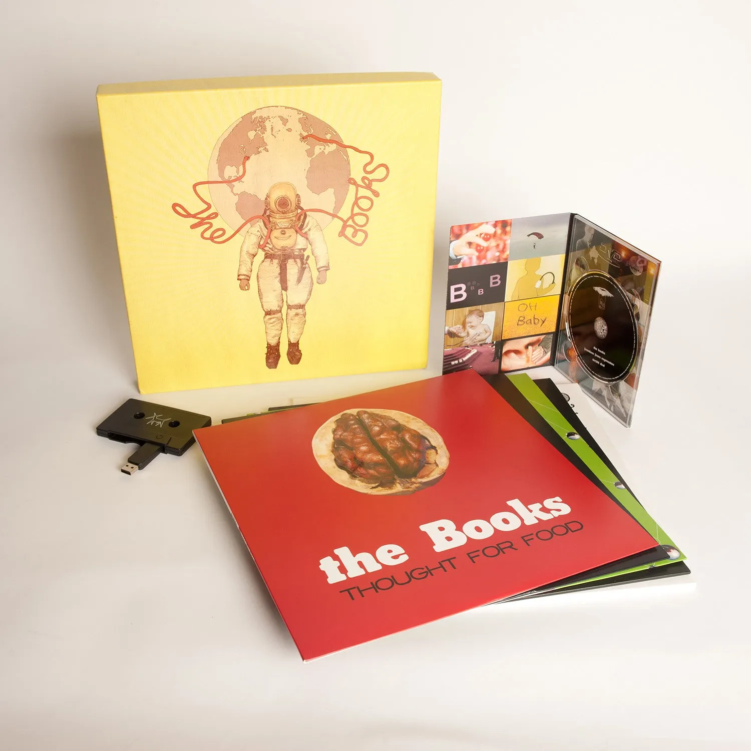 The Books A Dot In Time. coffret 7 vinyles DVD USB livre