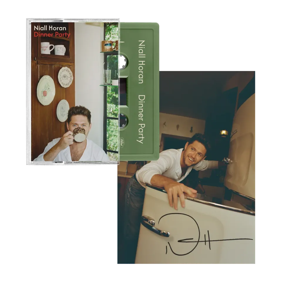 EMI Dinner Party Sage cassette + carte dédicacée